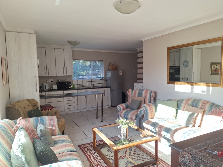 To Let 1 Bedroom Property for Rent in Bothasrus Eastern Cape